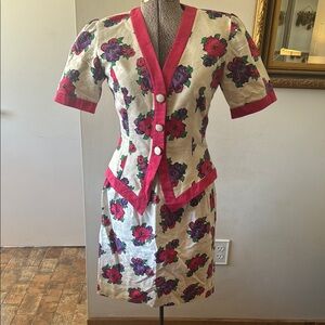 Vintage Floral Dress with Pink Trim